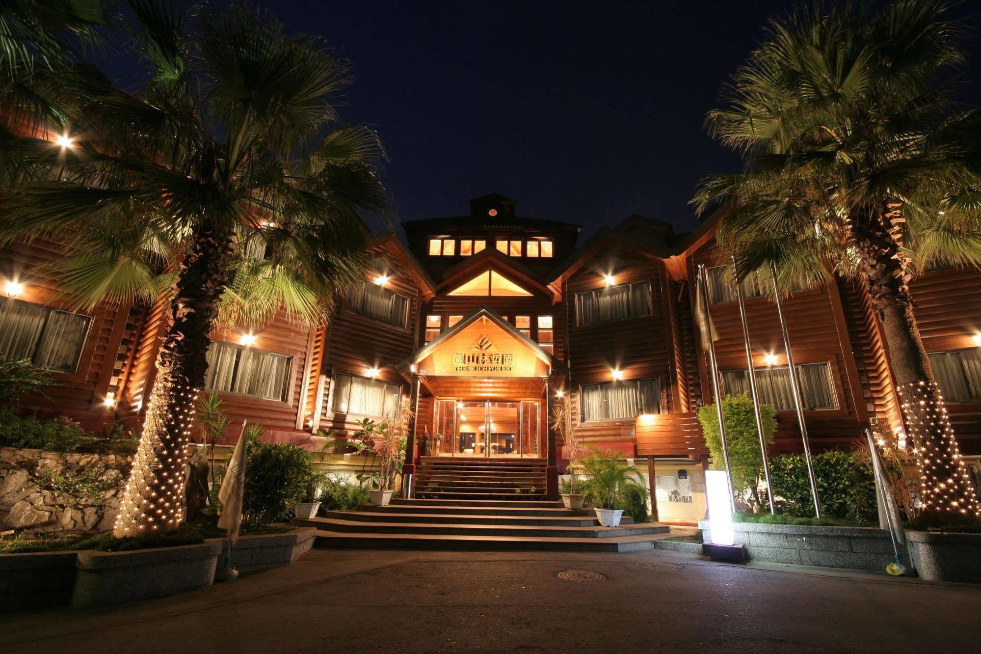 The Richforest Hotel- Sun Moon Lake Yuchi Exterior foto